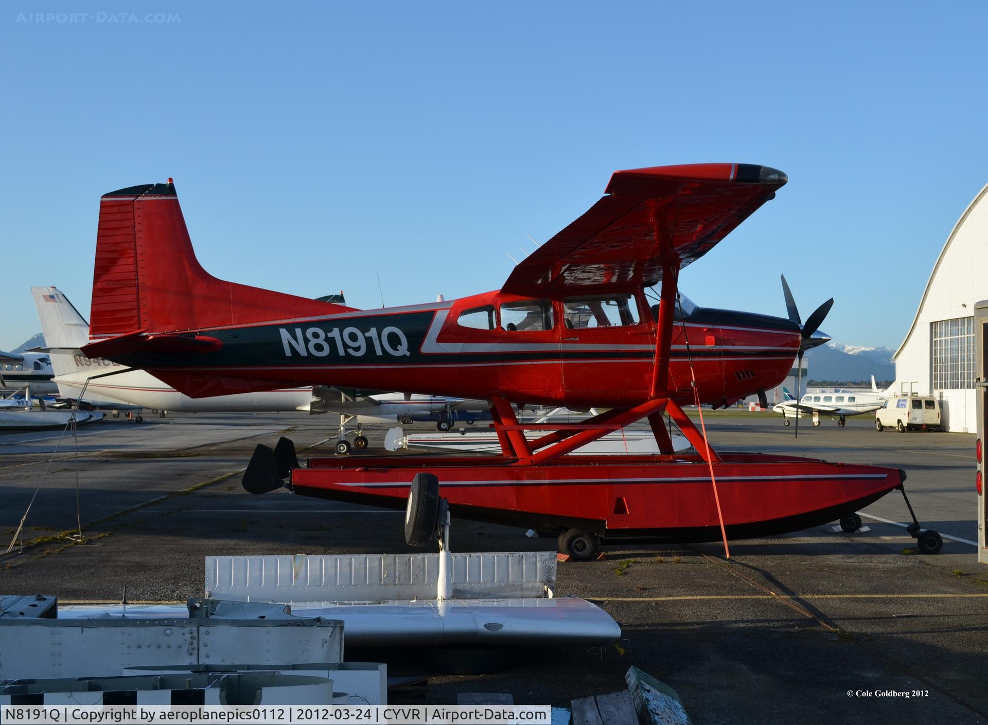 N8191Q, 1978 Cessna A185F Skywagon 185 C/N 18503635, N8191Q seen parked at CYVR on seaplane floats.