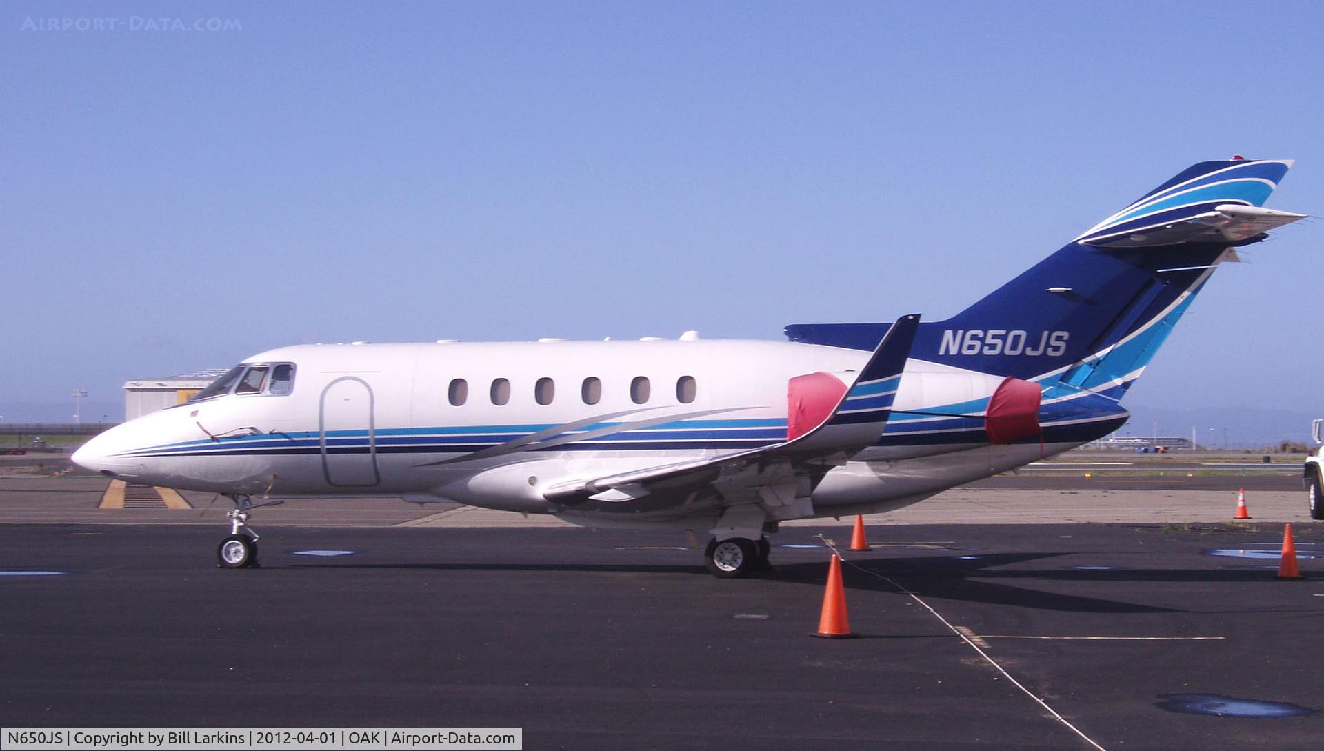 N650JS, 2001 Raytheon Hawker 800XP C/N 258537, Visitor