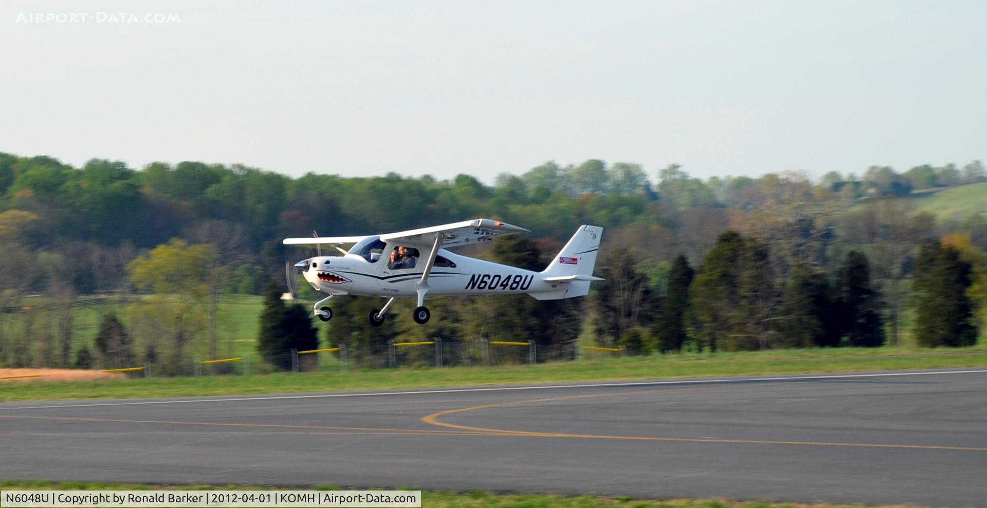 N6048U, Cessna 162 Skycatcher C/N 16200182, Orange