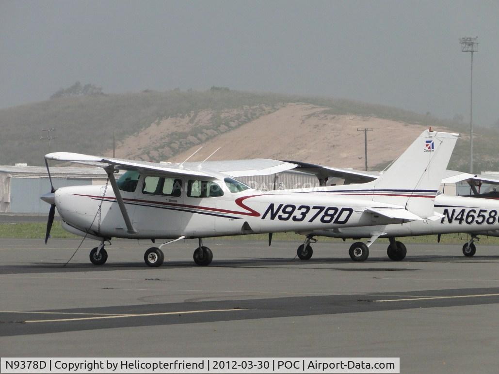 N9378D, 1983 Cessna 172RG Cutlass RG C/N 172RG1143, Parked in transient parking