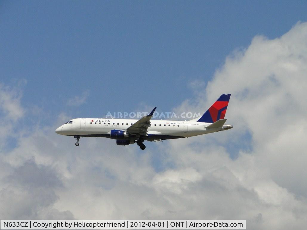 N633CZ, 2008 Embraer 175LR (ERJ-170-200LR) C/N 17000245, Delta Connection on final for 26R
