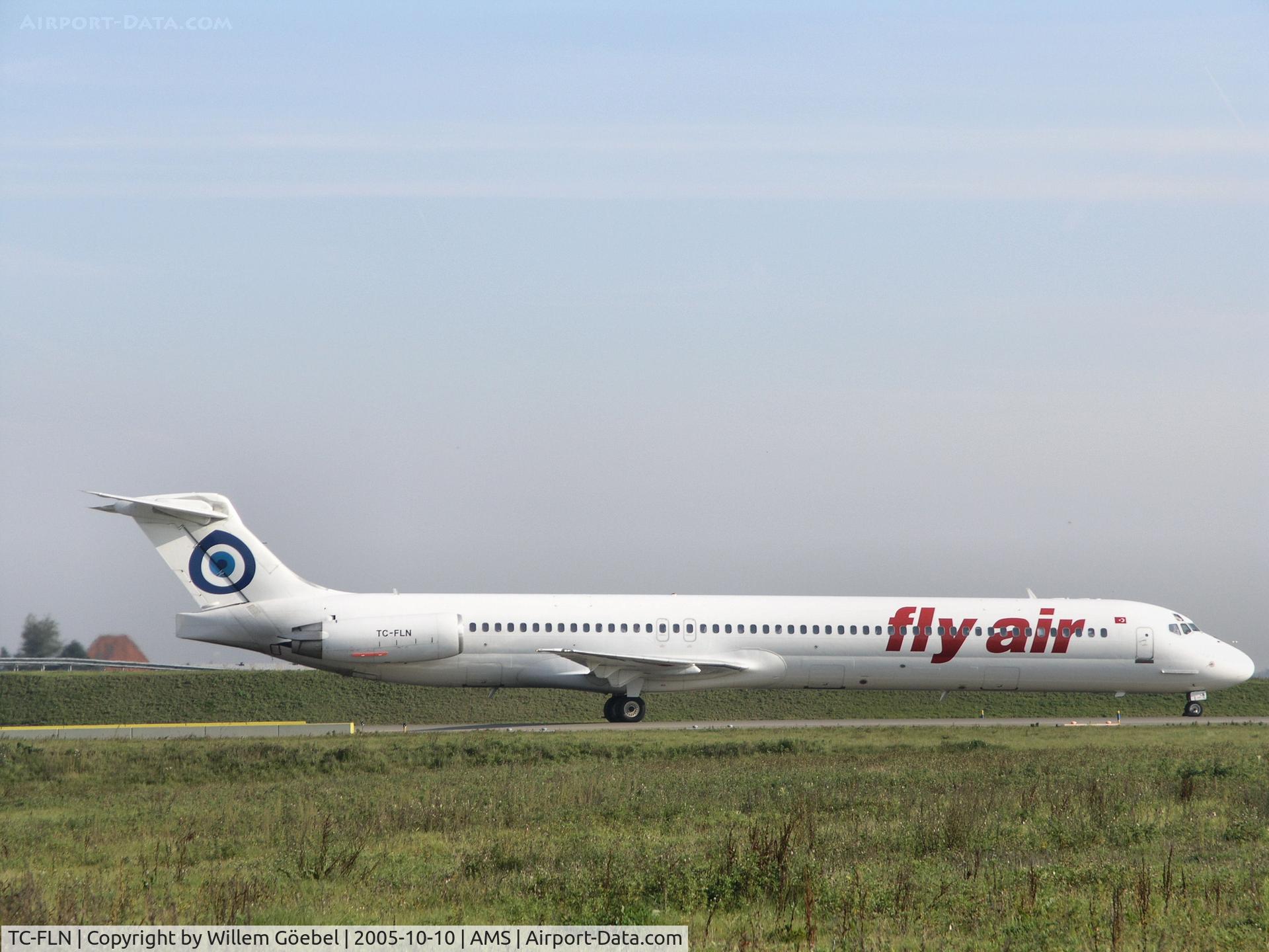 TC-FLN, 1990 McDonnell Douglas MD-83 (DC-9-83) C/N 53149, Taxi to the gate of Schiphol Airport