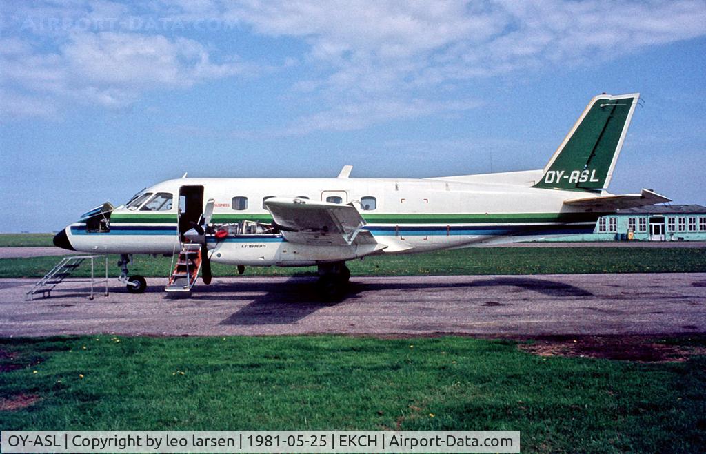 OY-ASL, 1978 Embraer EMB-110P1 Bandeirante C/N 110.165, Copenhagen Kastrup 25.5.81