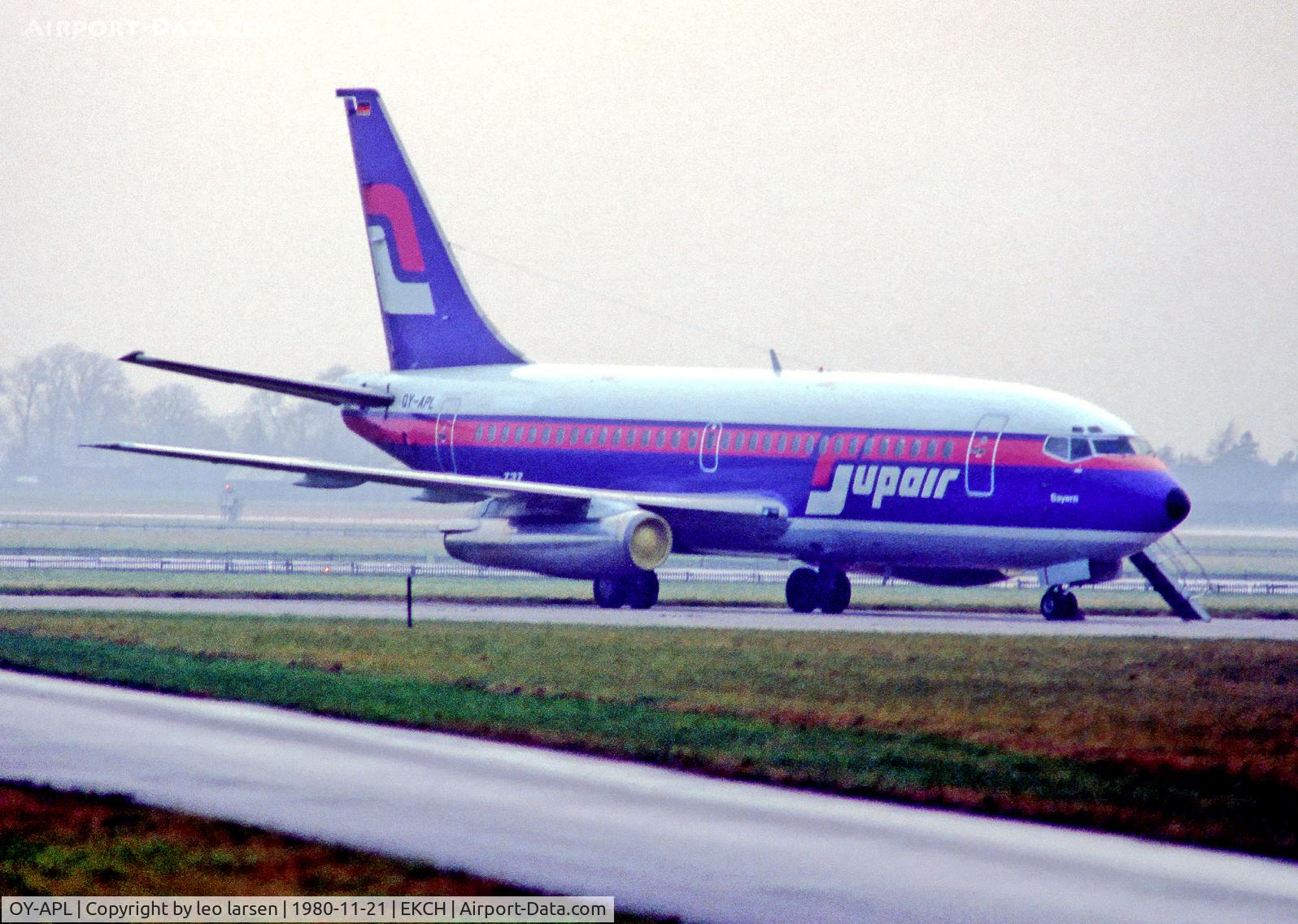 OY-APL, 1979 Boeing 737-2L9 C/N 22070, Copenhagen Kastrup 21.11.80 in Supair (Germany)
c/s.
