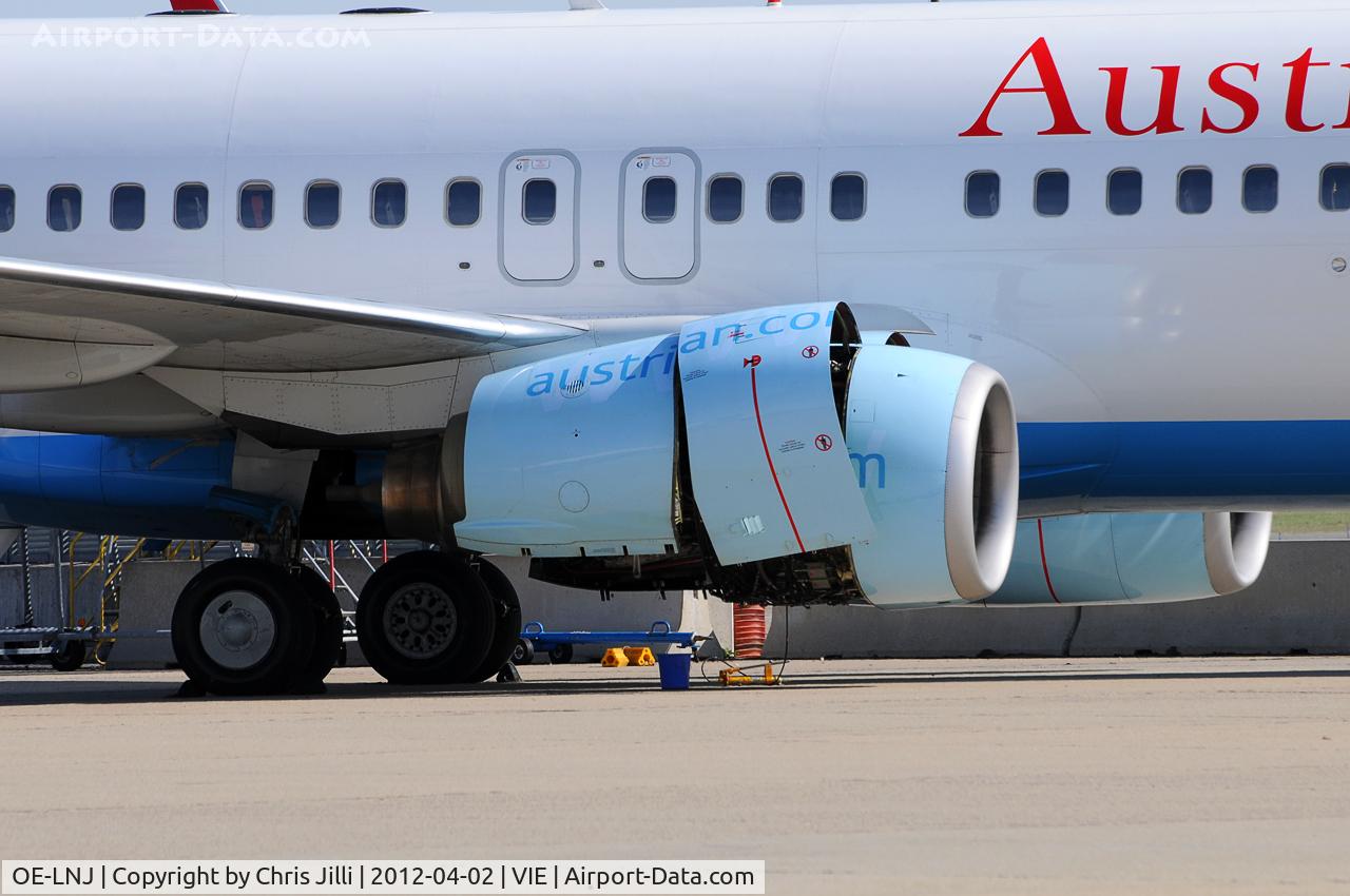 OE-LNJ, 1998 Boeing 737-8Z9 C/N 28177, Austrian Airlines