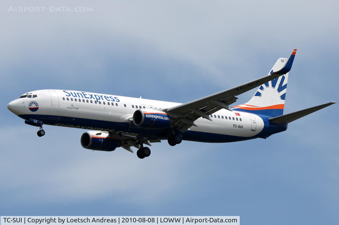 TC-SUI, 2003 Boeing 737-8CX C/N 32367, SunExpress