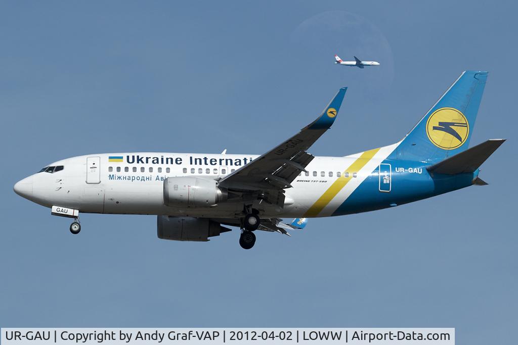 UR-GAU, 1992 Boeing 737-5Y0 C/N 25182, Ukraine International 737-500