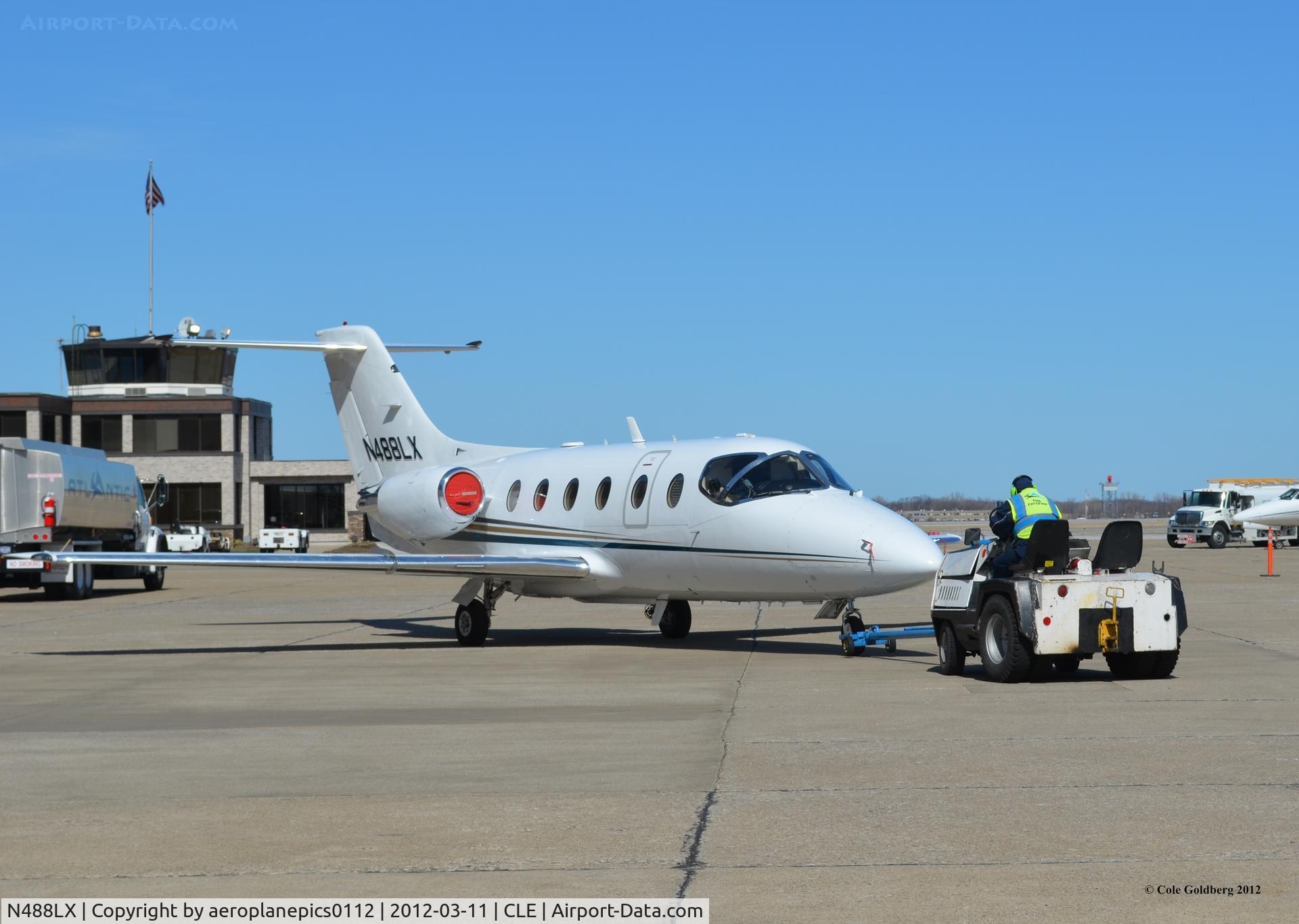 N488LX, 1998 Beech 400A Beechjet C/N RK-183, N488LX is seen here while waiting to be pushed into Atlantic Aviation's hangar at KCLE.