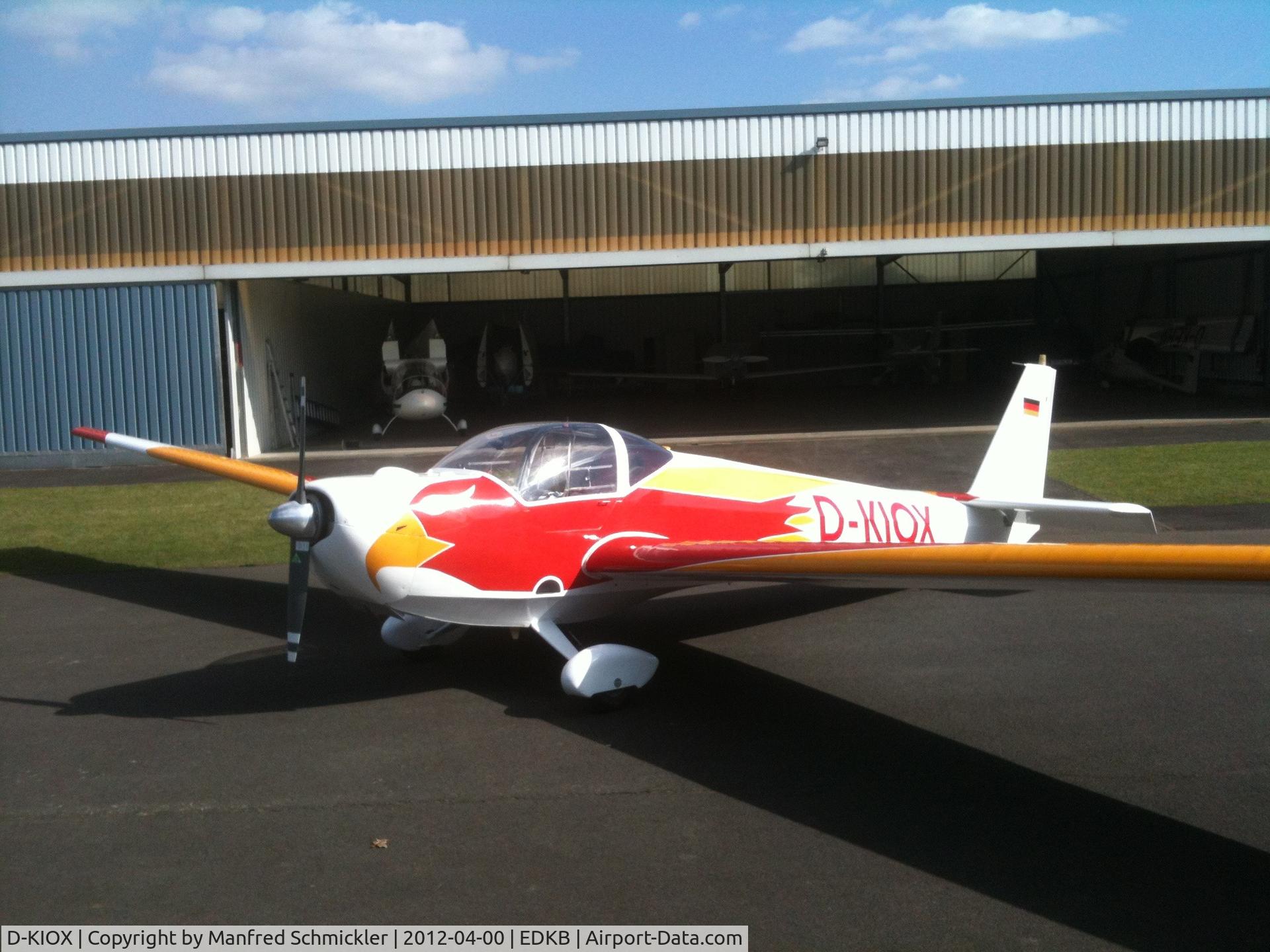 D-KIOX, Scheibe SF-25C Falke C/N 44507, D-KIOX after overhaul and repainting