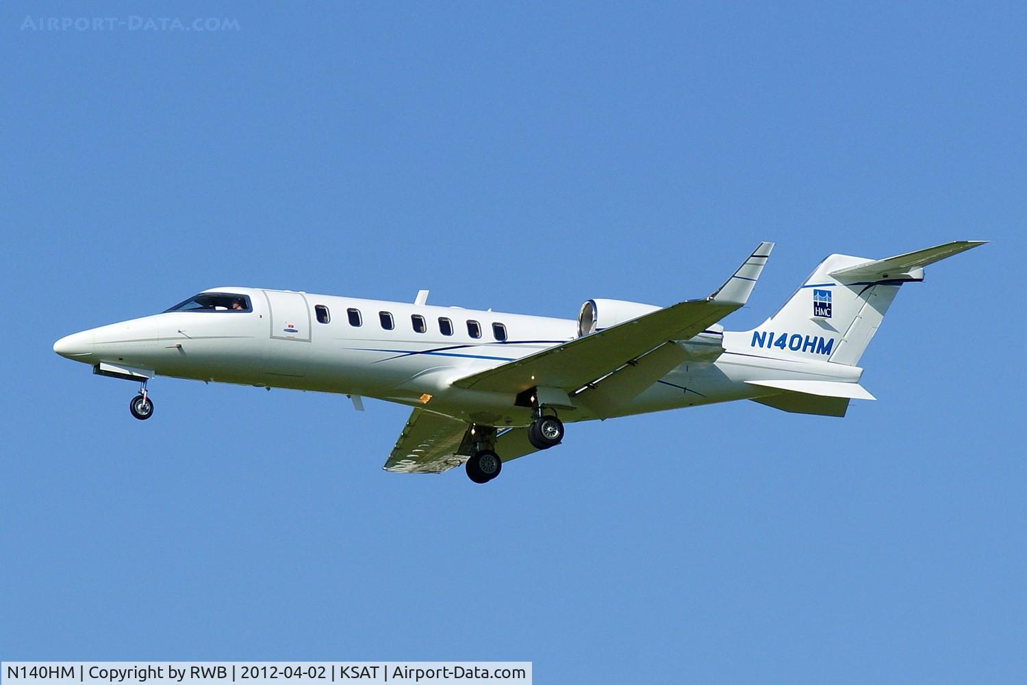 N140HM, 2008 Learjet 45 C/N 2103, On approach 12R