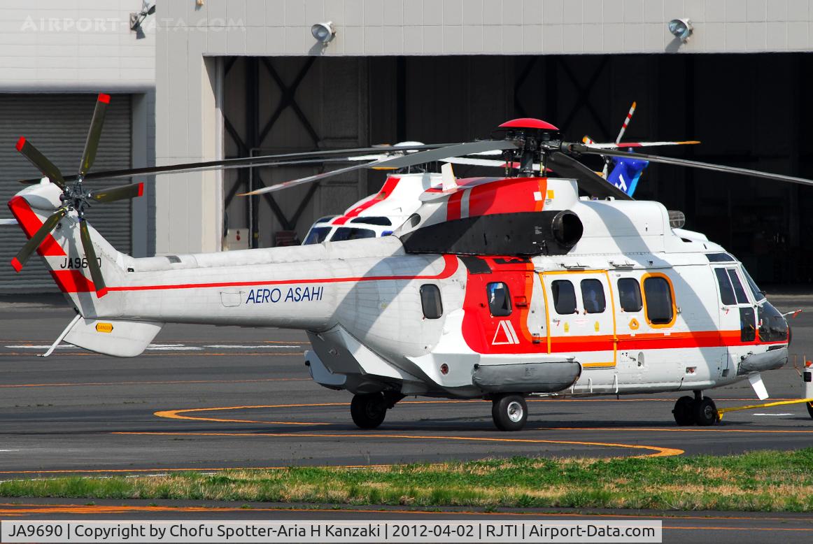 JA9690, 1988 Aerospatiale AS-332L Super Puma C/N 2089, NikonD200+TAMRON AF 200-500mm F/5-6.3 LD IF