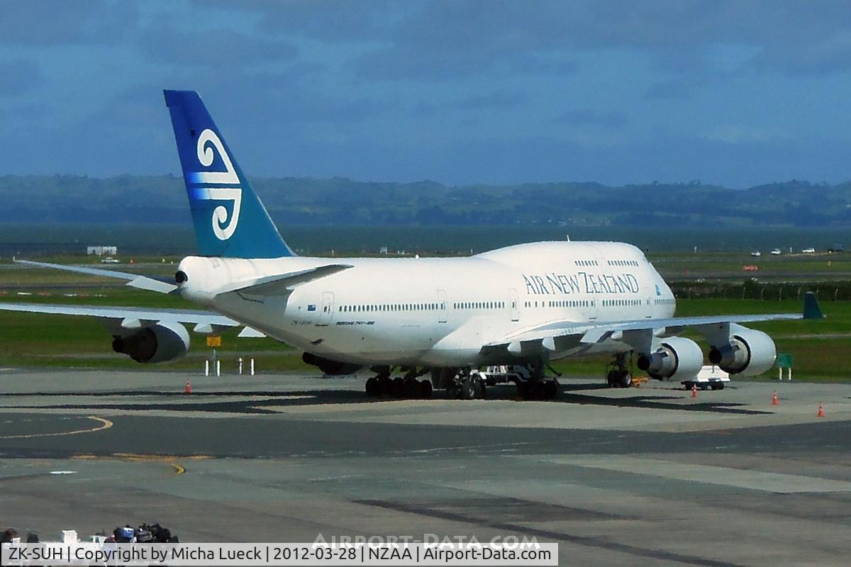 ZK-SUH, 1991 Boeing 747-475 C/N 24896, At Auckland