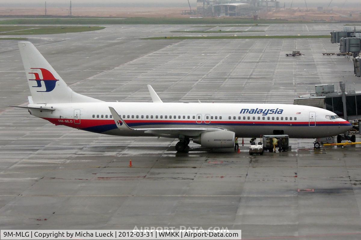 9M-MLG, 2010 Boeing 737-8FZ C/N 31779, At Kuala Lumpur