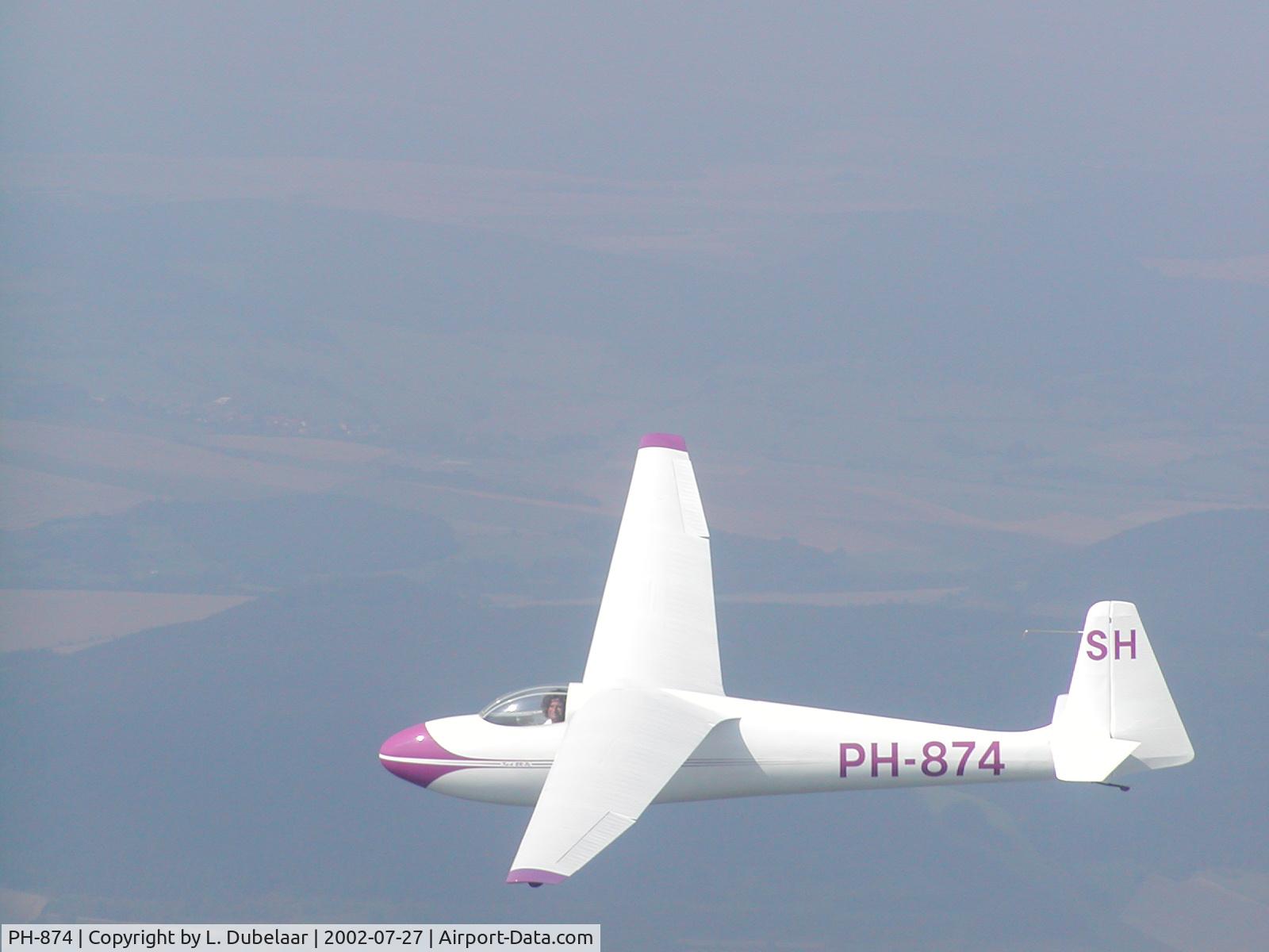 PH-874, Schleicher Ka-6BR Rhonsegler C/N 341, Glider PH 874 flying X-country over it's birthground, the Schleicher factory in Poppenhausen BRD