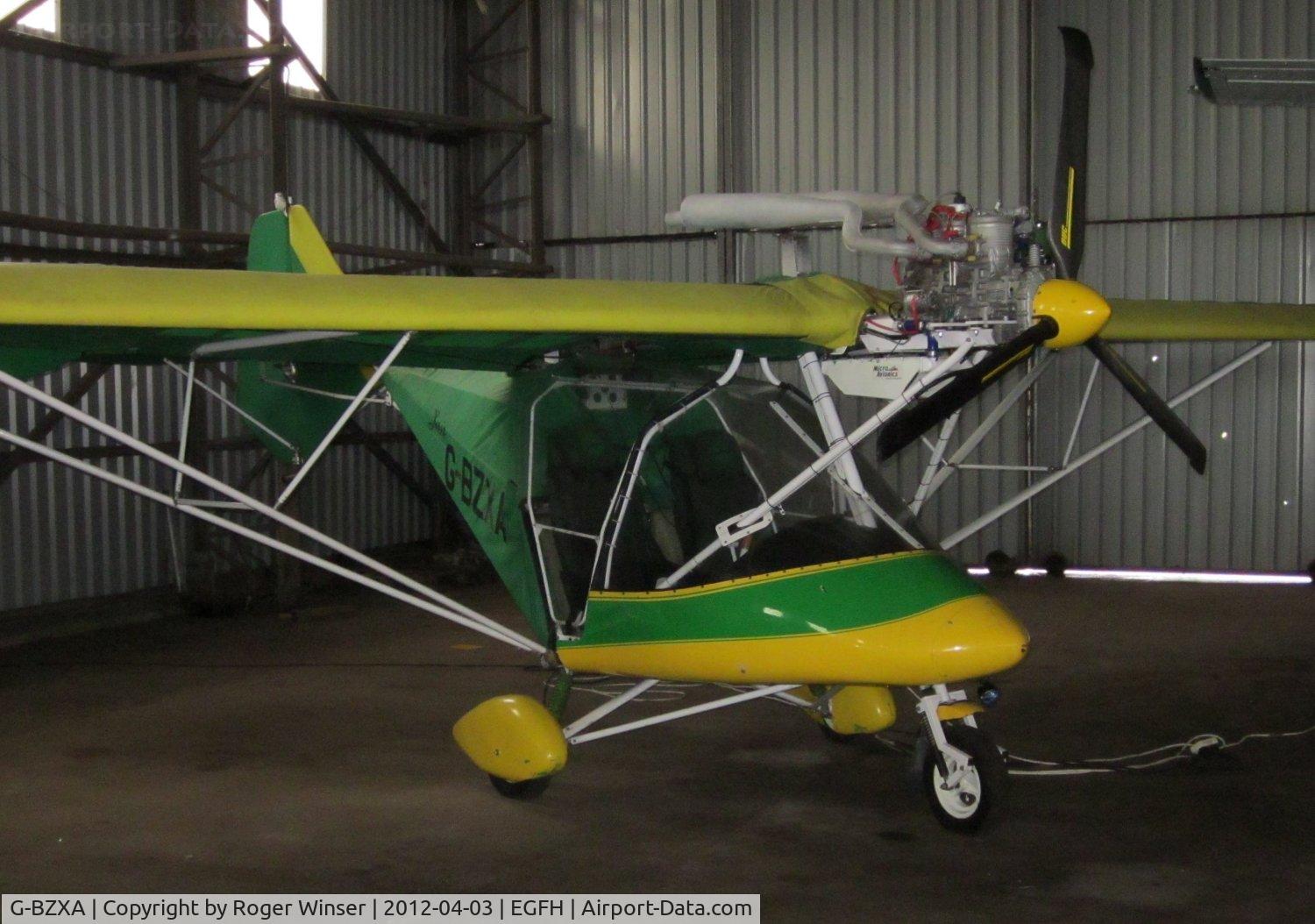 G-BZXA, 2002 Mullin Dw X'AIR V2(2) C/N BMAA/HB/148, Resident X'Air.