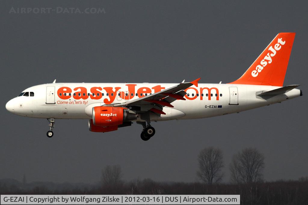 G-EZAI, 2006 Airbus A319-111 C/N 2735, visitor