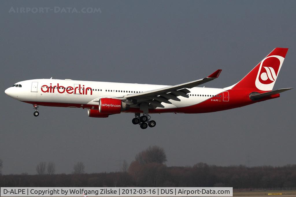 D-ALPE, 2002 Airbus A330-223 C/N 469, visitor