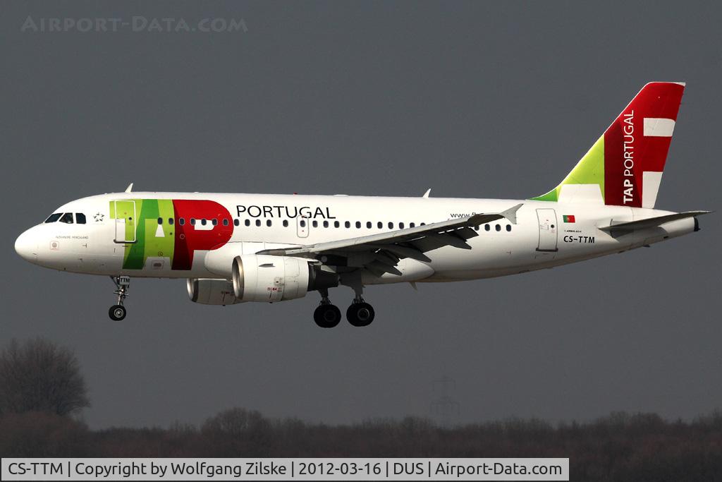 CS-TTM, 1999 Airbus A319-111 C/N 1106, visitor