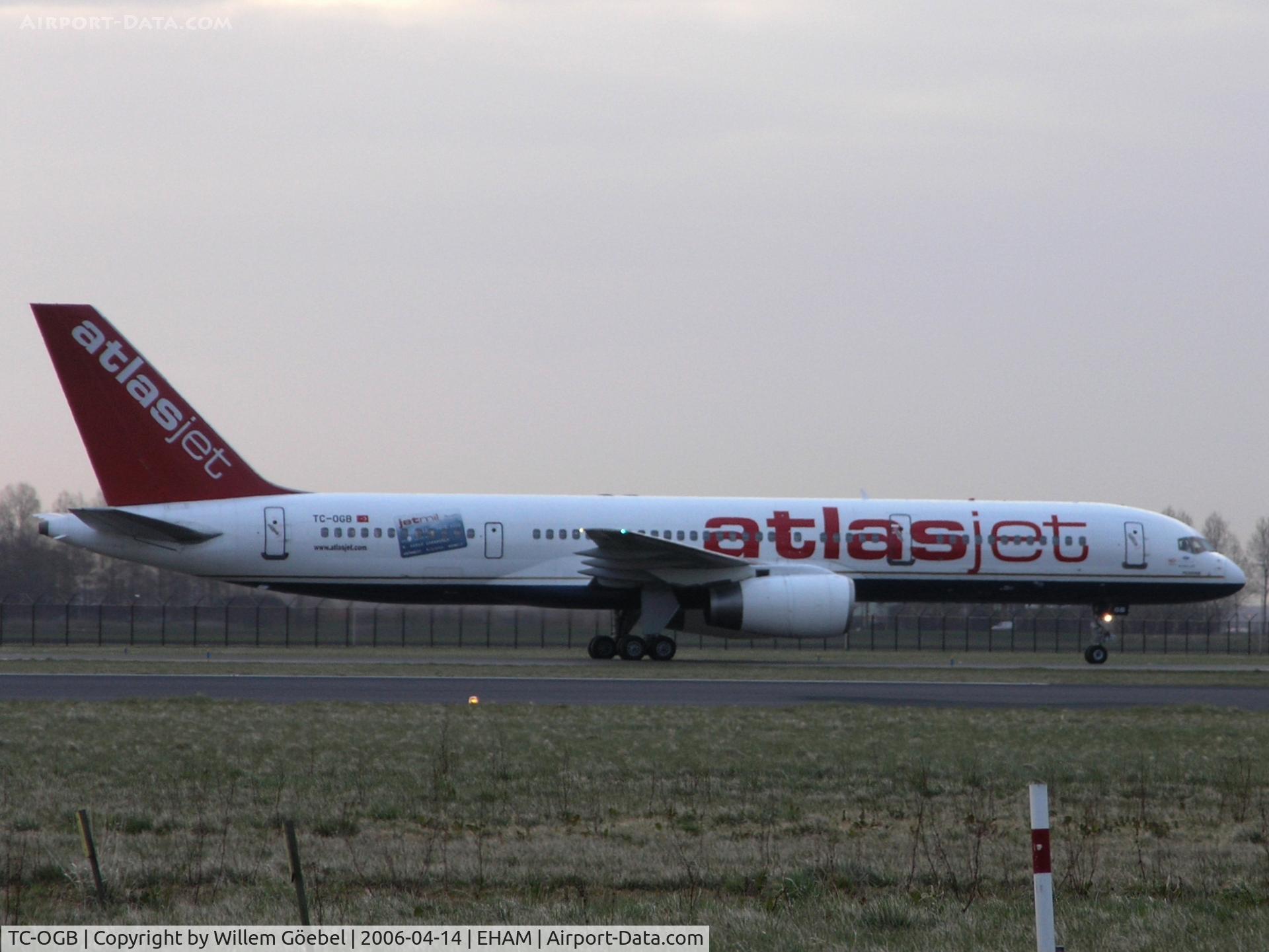 TC-OGB, 1986 Boeing 757-225 C/N 22689, Taxi to the gate of Schiphol Airport