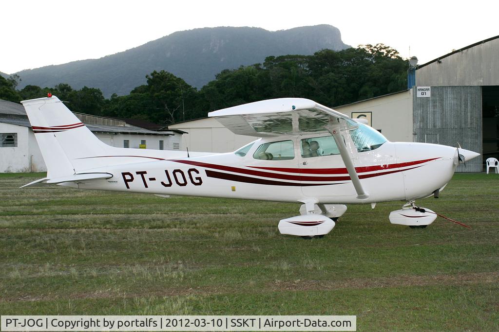 PT-JOG, 1974 Cessna 172M Skyhawk C/N 17263297, Private