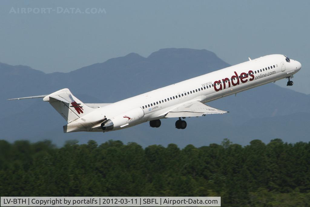 LV-BTH, 1991 McDonnell Douglas MD-83 (DC-9-83) C/N 49952, Andes