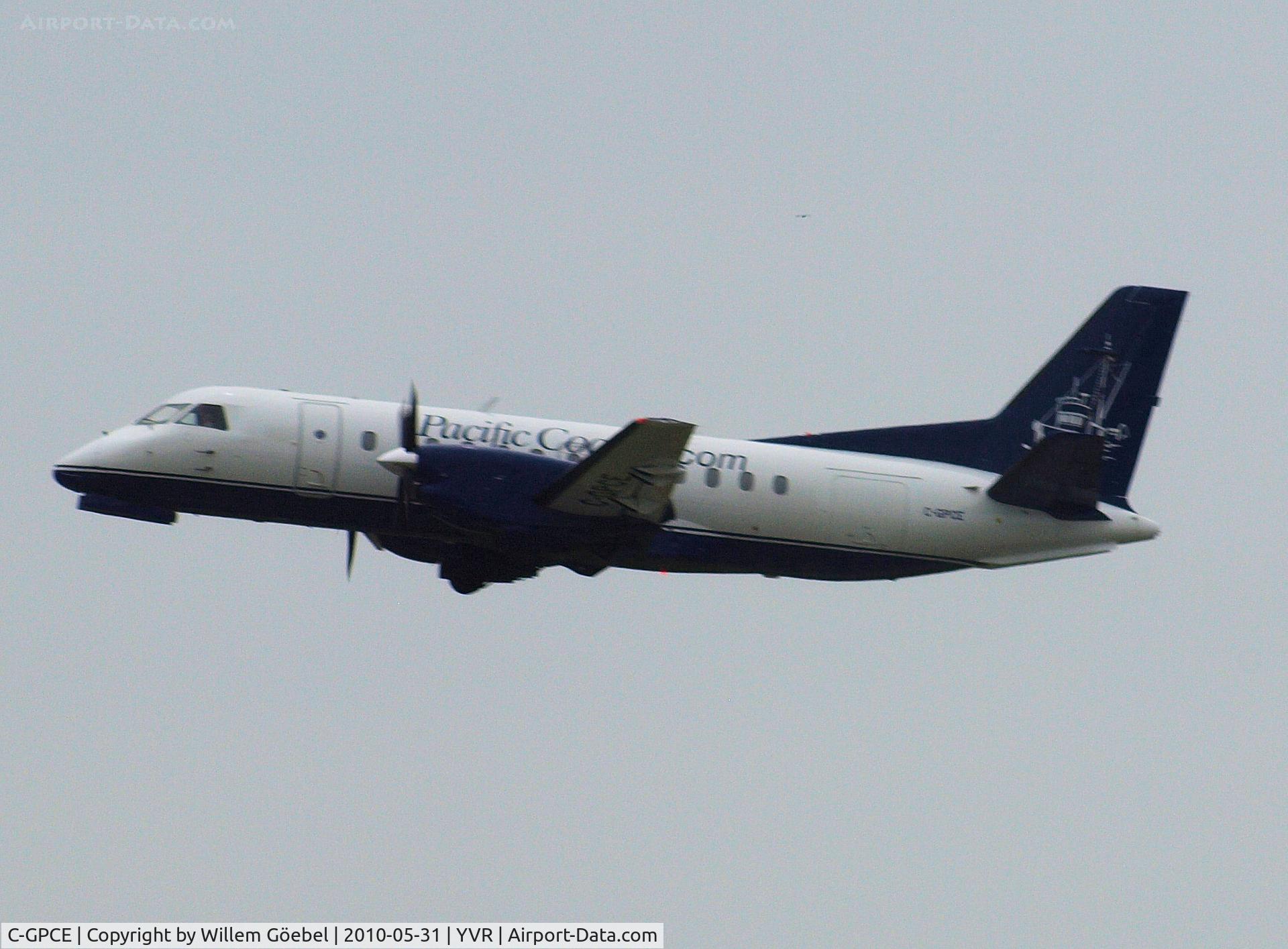 C-GPCE, 1984 Saab-Fairchild SF340 C/N 340A-004, Take off from Vancouver Airport