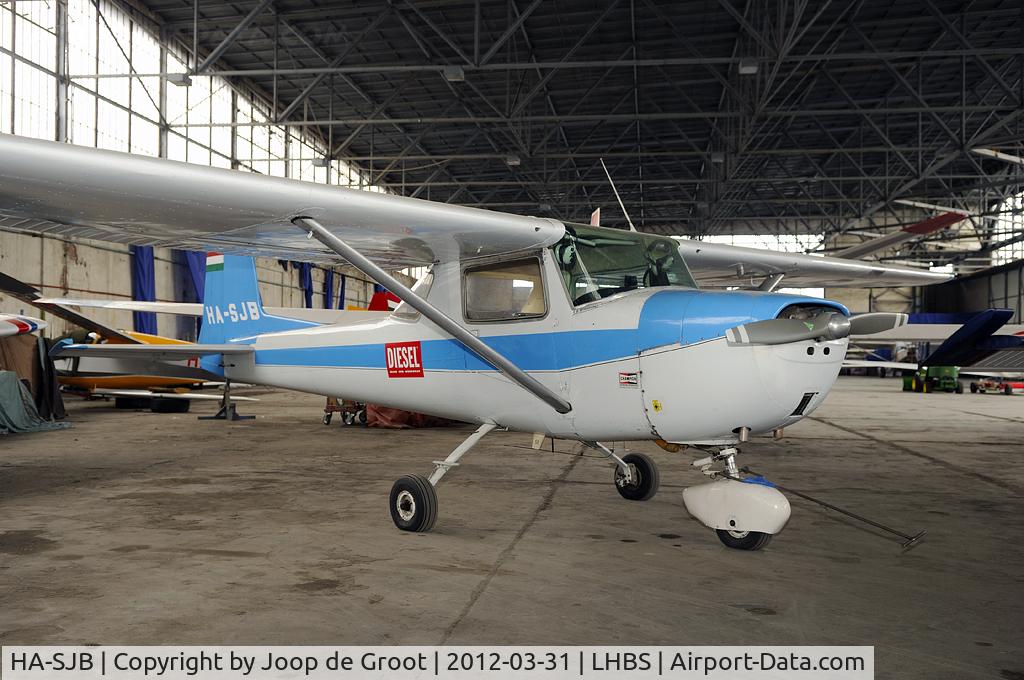 HA-SJB, 1964 Cessna 150D C/N 15060596, hangared at Budaörs
