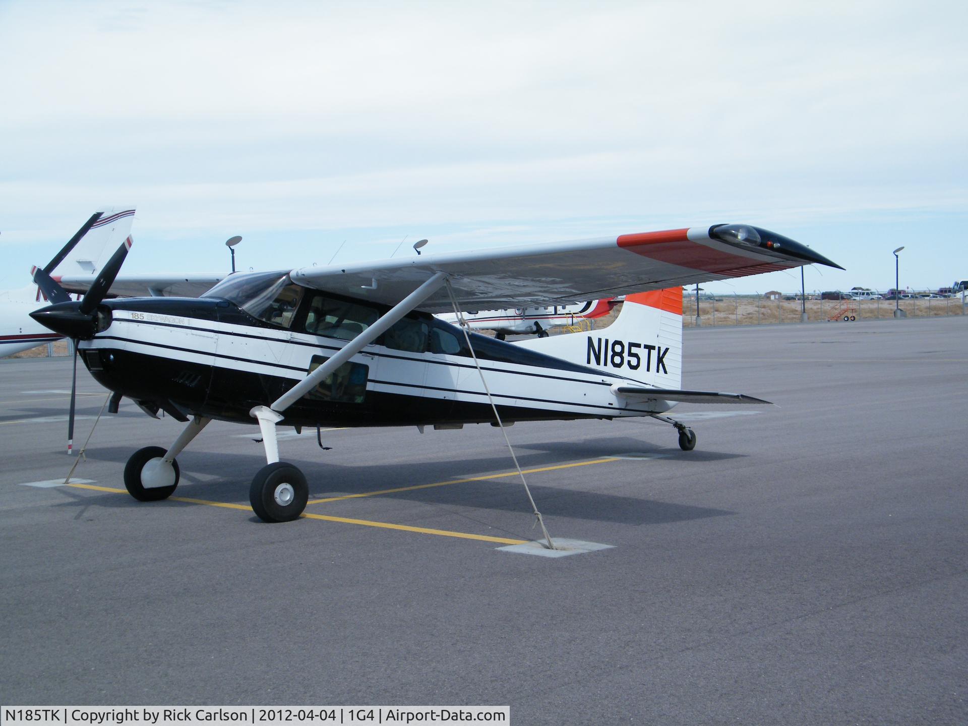 N185TK, 1981 Cessna A185F Skywagon 185 C/N 18504366, 1G4 Grand Canyon west