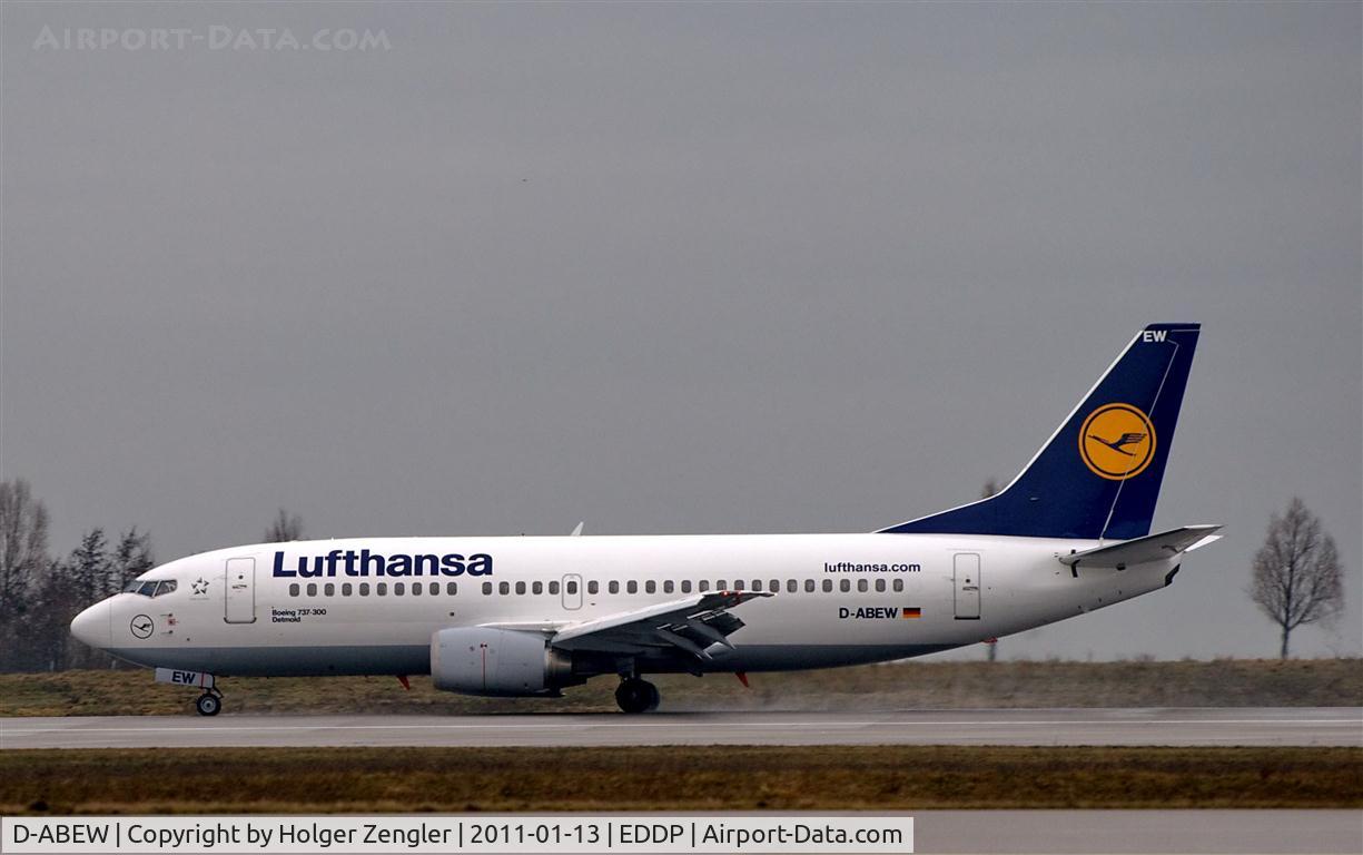 D-ABAA, 2000 Boeing 737-76Q C/N 30271, Wet touch down on rwy 26R.....