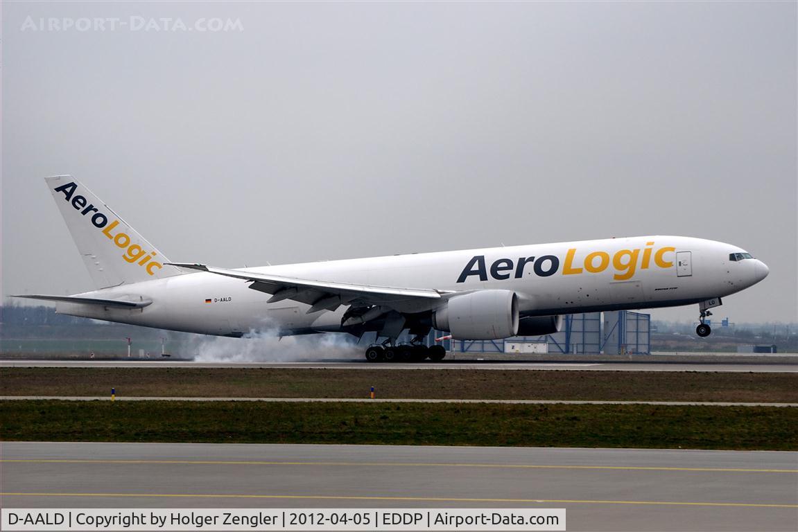 D-AALD, 2009 Boeing 777-FZN C/N 36004, At the end of a ride from Dubai.....