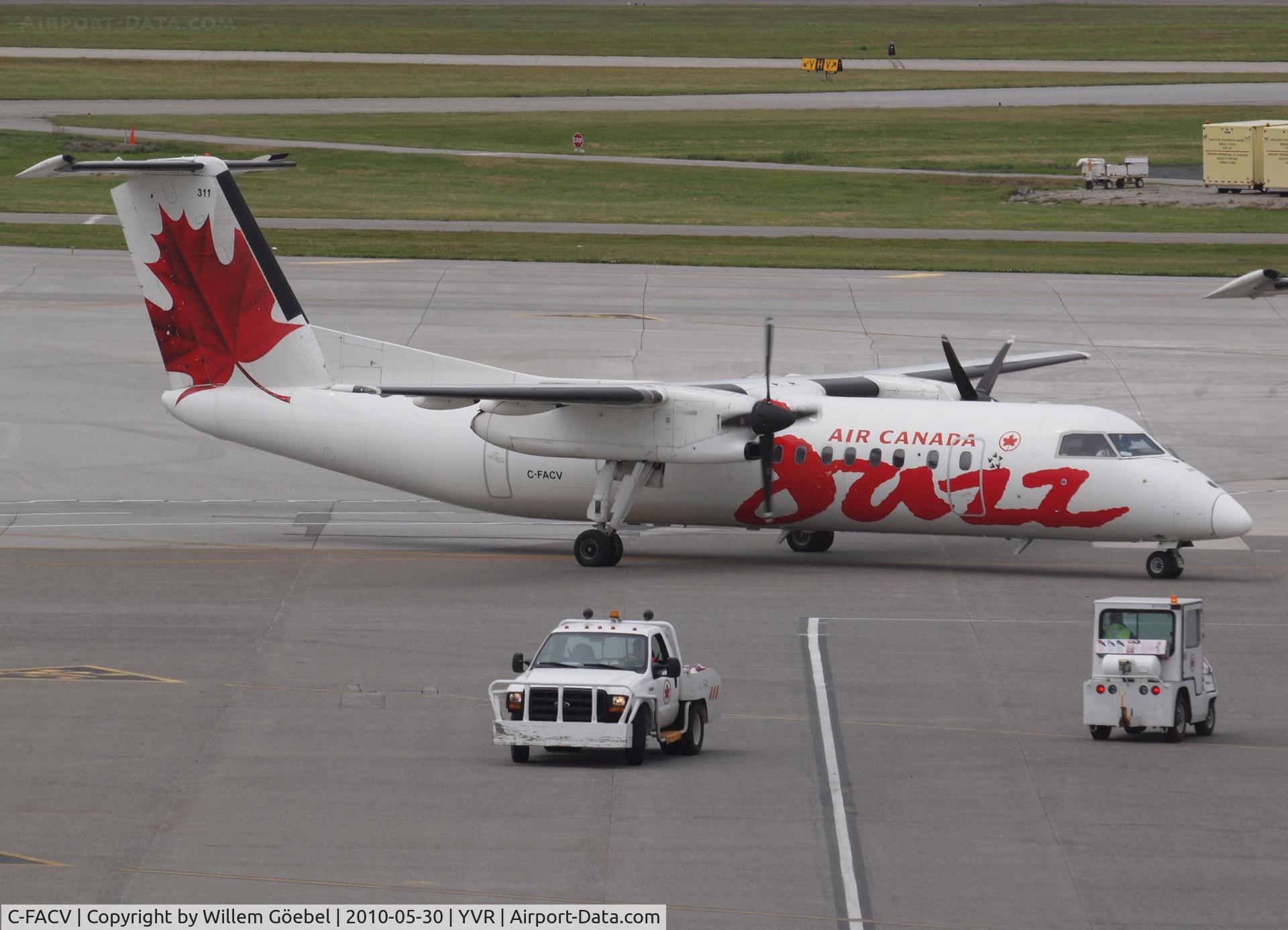 C-FACV, 1991 De Havilland Canada DHC-8-311 Dash 8 C/N 278, Parking on YVR Airport