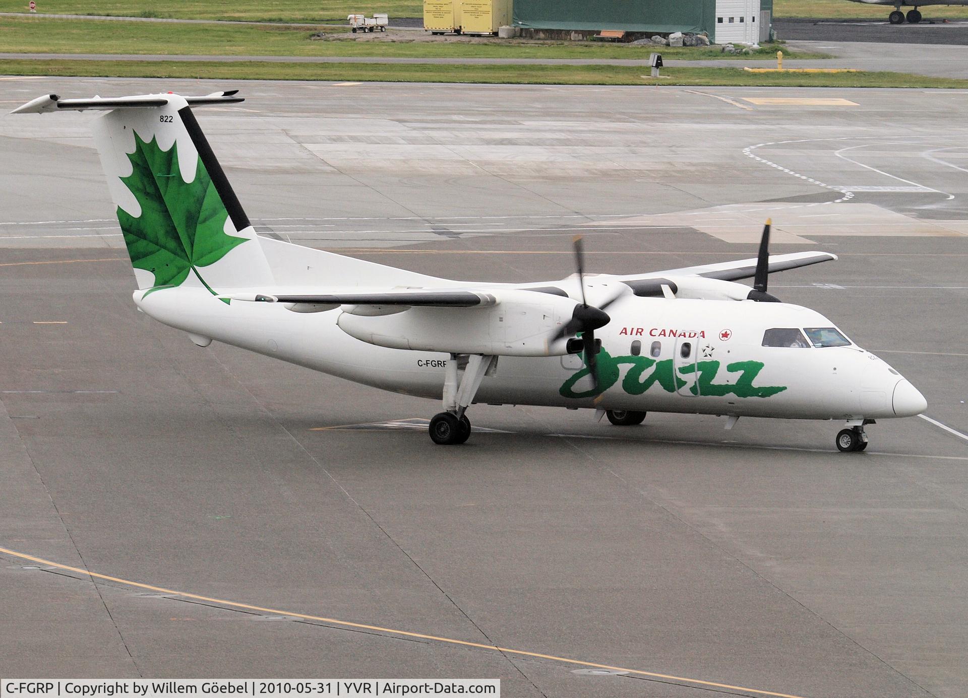 C-FGRP, 1990 De Havilland Canada DHC-8-102 Dash 8 C/N 207, Arrival on YVR Airport