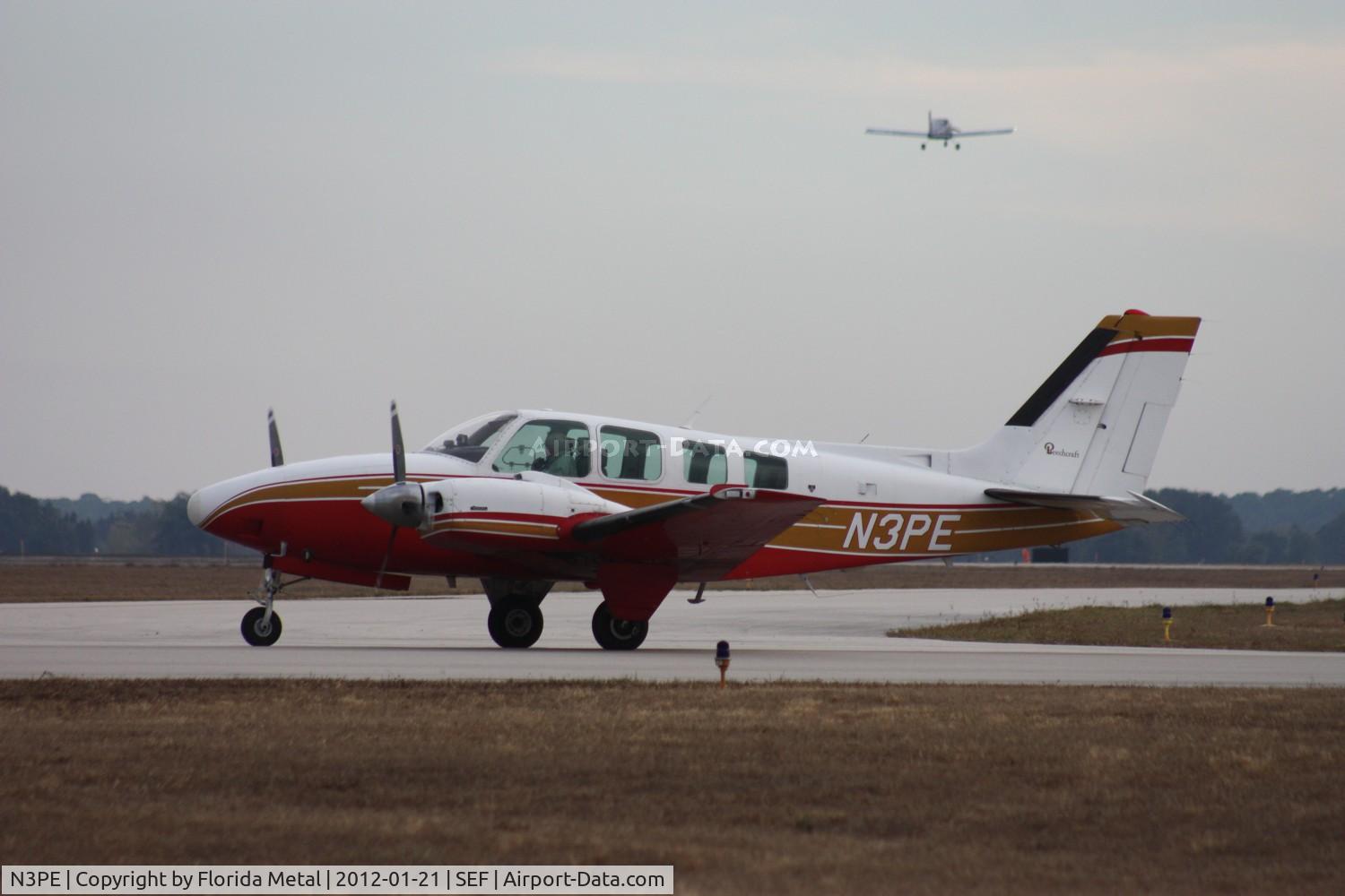 N3PE, 1977 Beech 58 Baron C/N TH-820, Beech 58