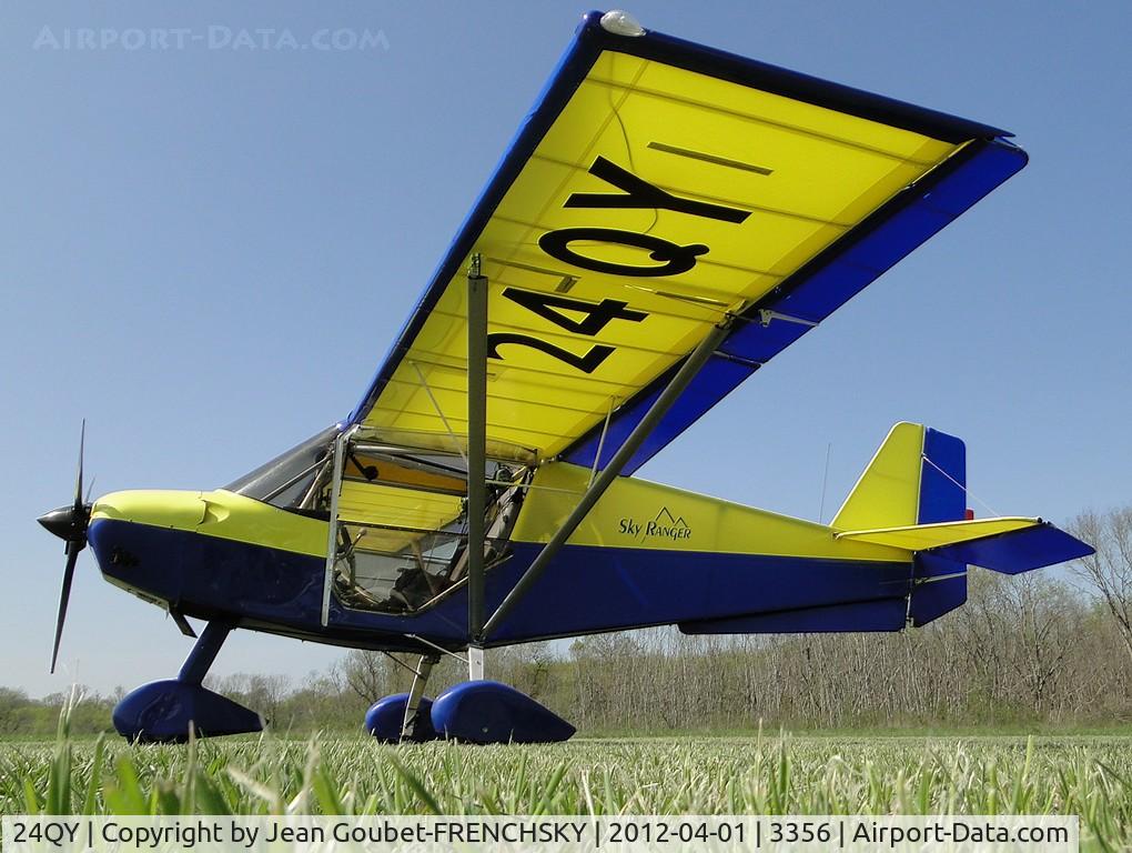 24QY, Best Off Skyranger C/N 24, base ulm LF3356 Saint Estèphe