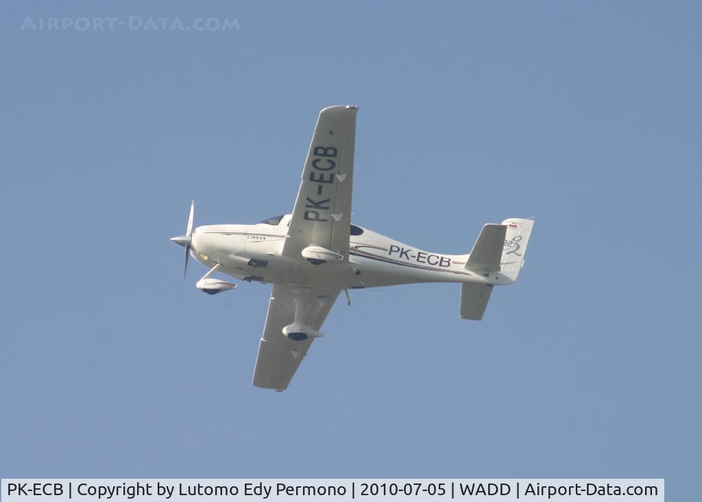 PK-ECB, Cirrus SR22 G2 C/N 1949, Sky Aviation