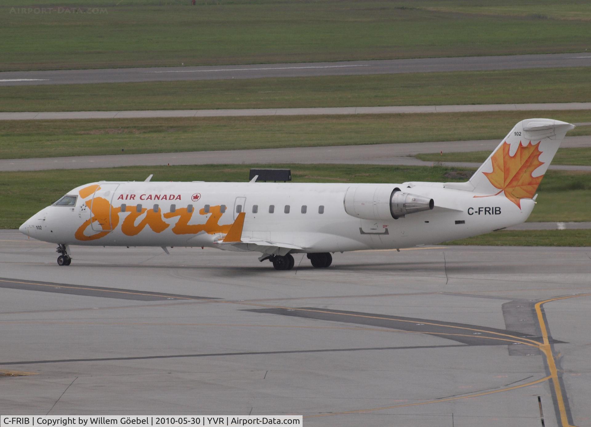 C-FRIB, 1994 Canadair CRJ-100ER (CL-600-2B19) C/N 7047, Taxi to the runway of YVR