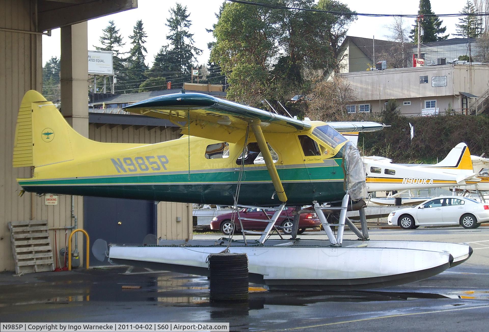 N985P, 1966 De Havilland Canada DHC-2 MK. I(L20A) C/N 1624, De Havilland Canada DHC-2 Beaver on floats (minus engine) at Kenmore Air Harbor, Kenmore WA