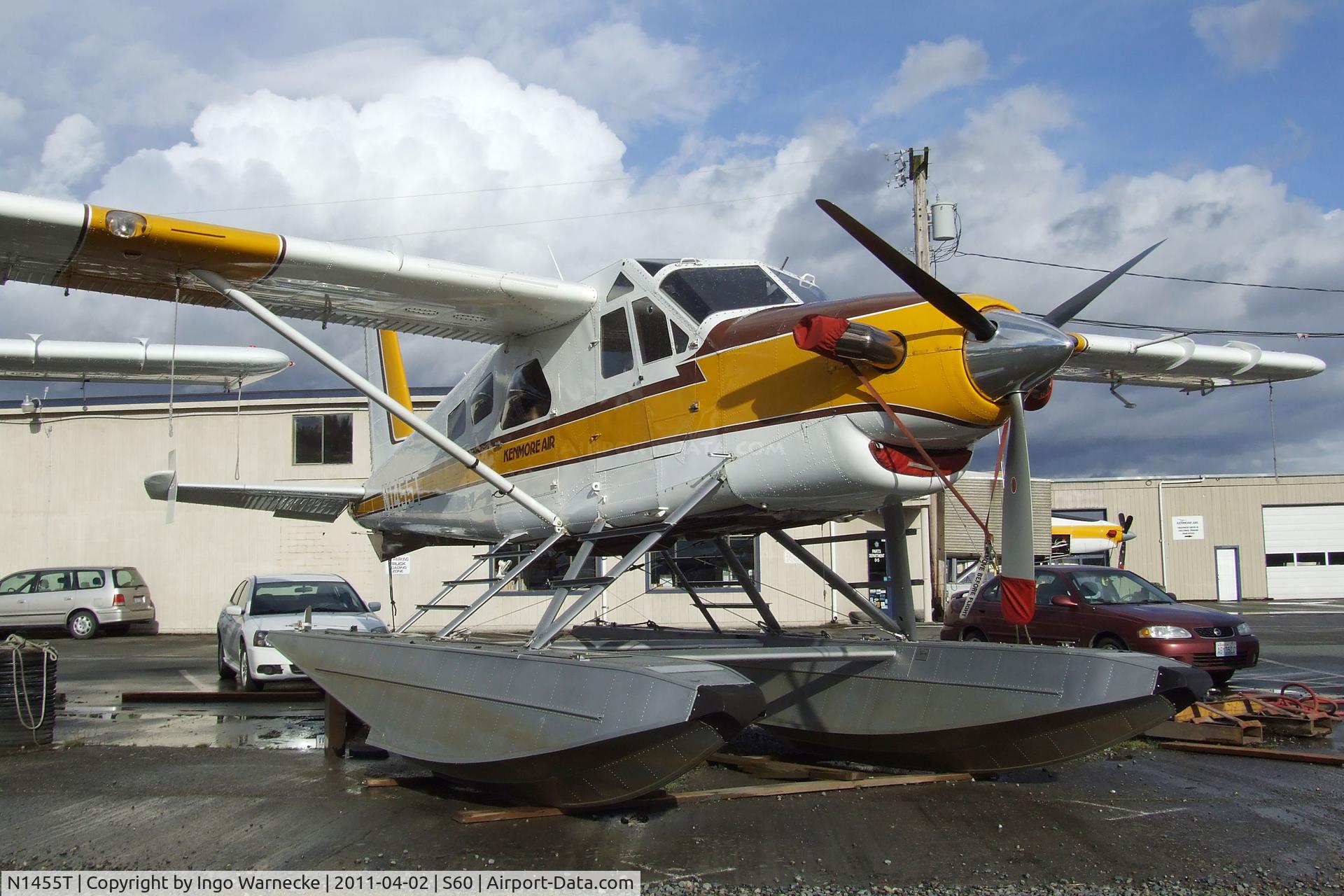 N1455T, 1966 De Havilland Canada DHC-2 Turbo Beaver Mk.3 C/N 1647TB26, De Havilland Canada DHC-2 Turbo-Beaver Mk.III on floats at Kenmore Air Harbor, Kenmore WA