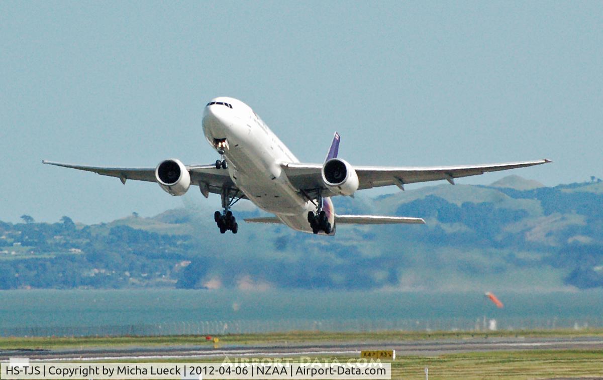HS-TJS, 2006 Boeing 777-2D7/ER C/N 34587/595, At Auckland
