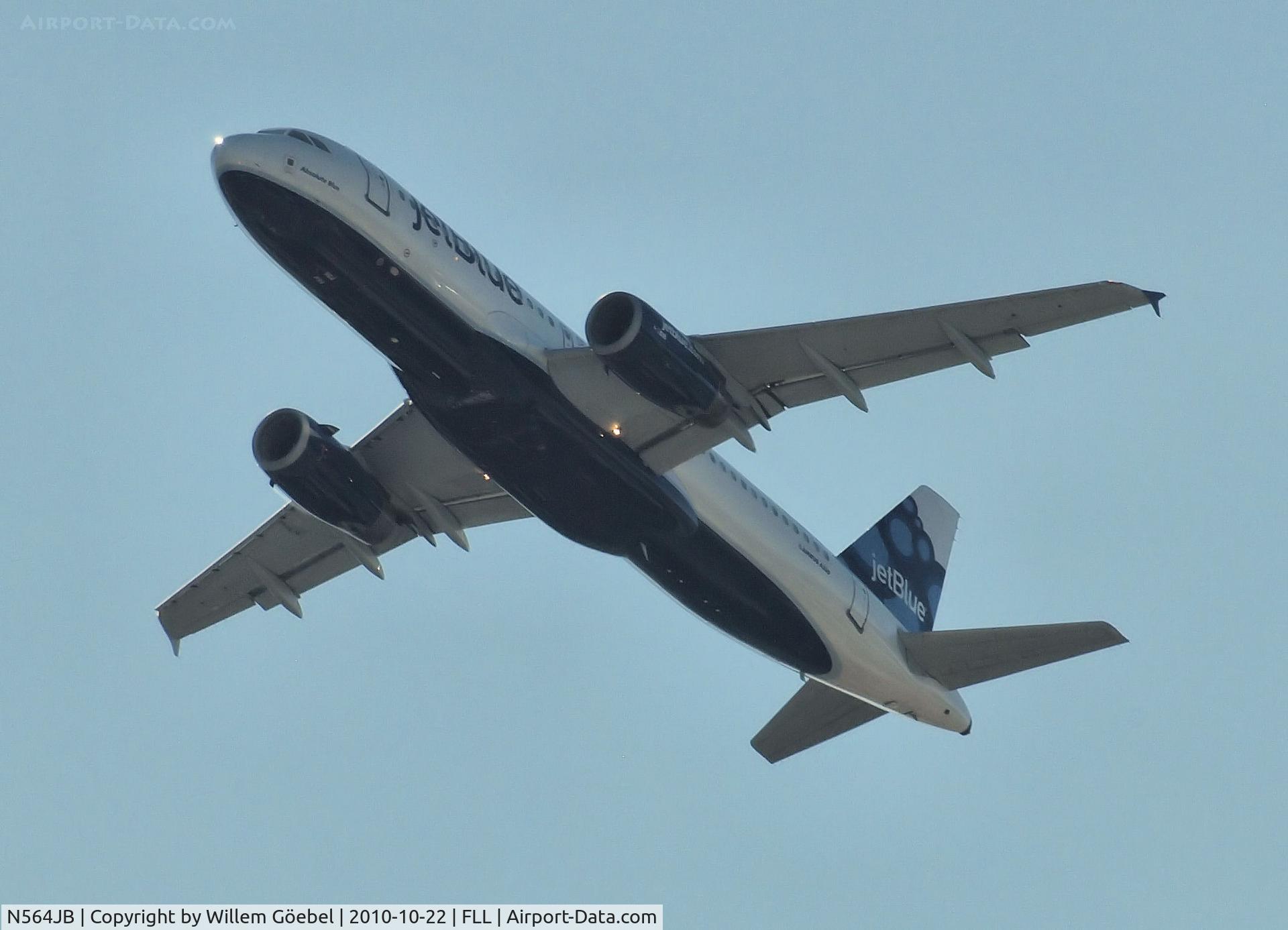N564JB, 2003 Airbus A320-232 C/N 2020, Take off from Frt Lauderdale Airport