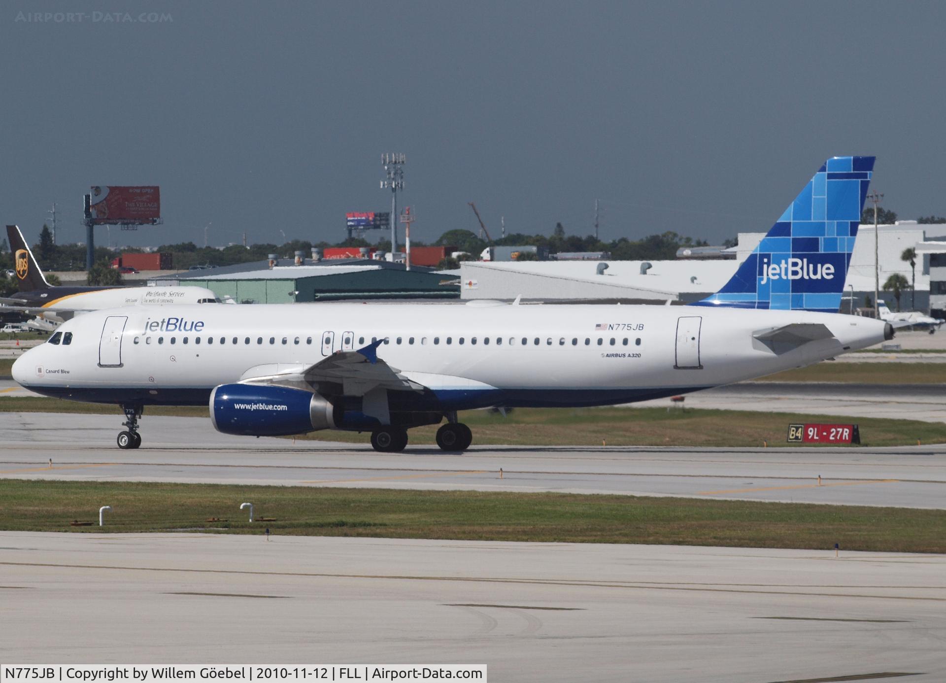 N775JB, 2009 Airbus A320-232 C/N 3800, Taxi to the gate of FLL airport