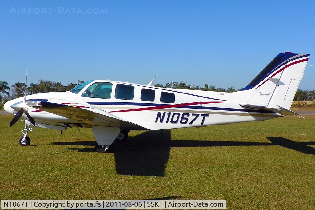 N1067T, 1996 Raytheon Aircraft Company 58 C/N TH-1787, Baron