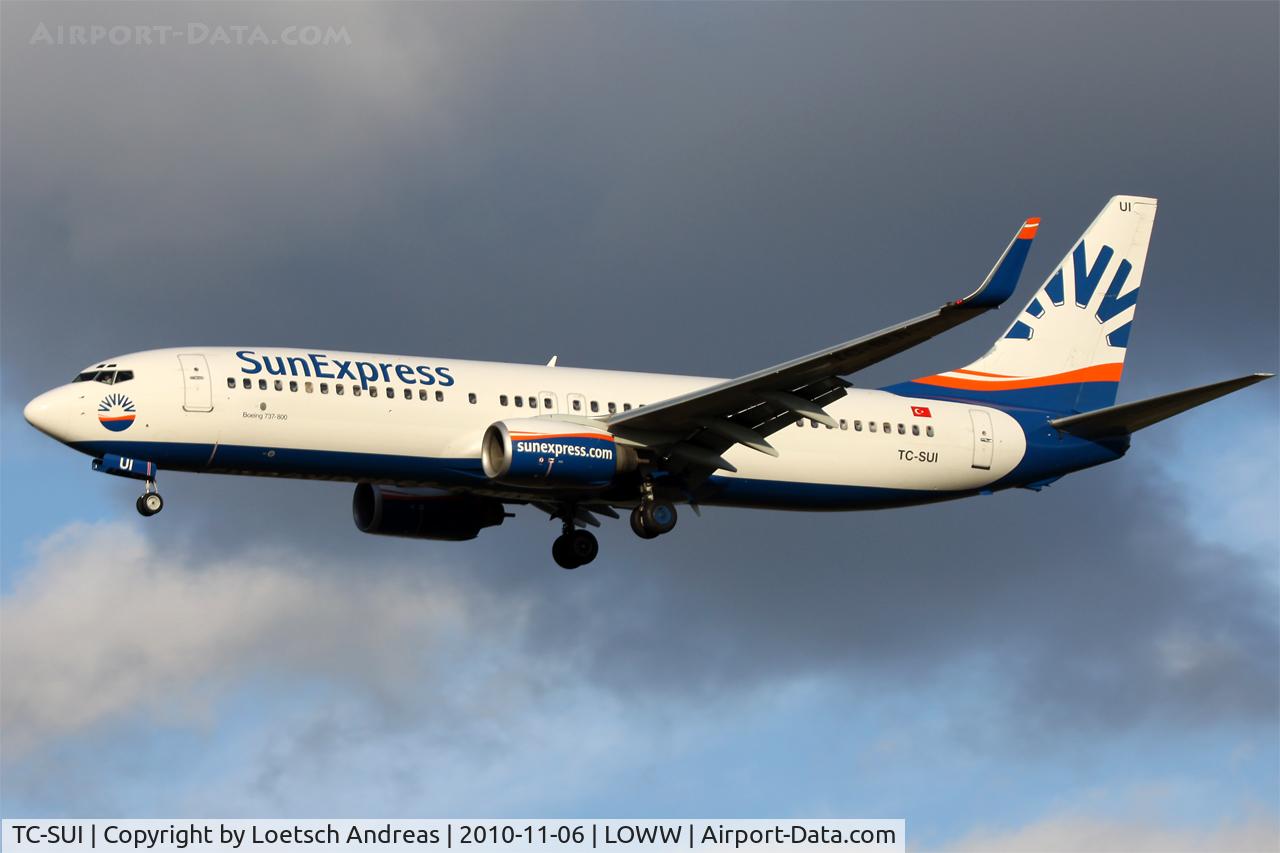 TC-SUI, 2003 Boeing 737-8CX C/N 32367, SunExpress