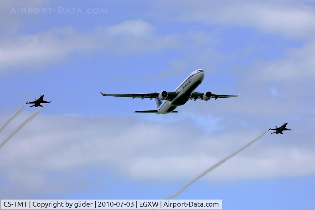 CS-TMT, 2009 Airbus A330-223 C/N 441, Nice formation idea from Belgian Air Force!