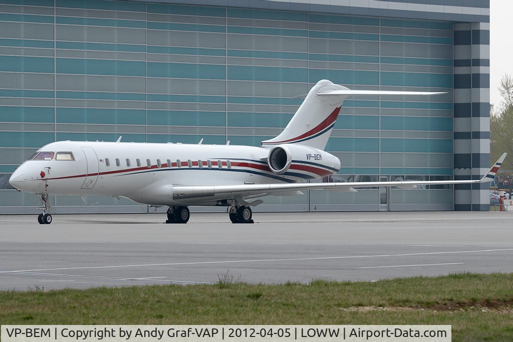 VP-BEM, 1999 Bombardier BD-700-1A10 Global Express C/N 9036, BD700
