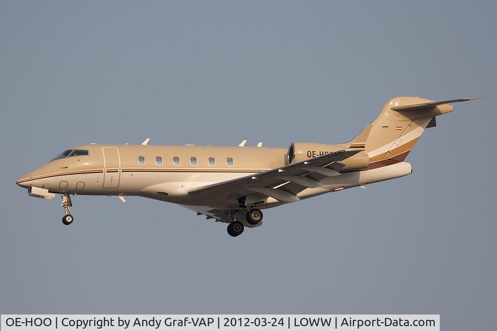 OE-HOO, 2005 Bombardier Challenger 300 (BD-100-1A10) C/N 20079, BD100