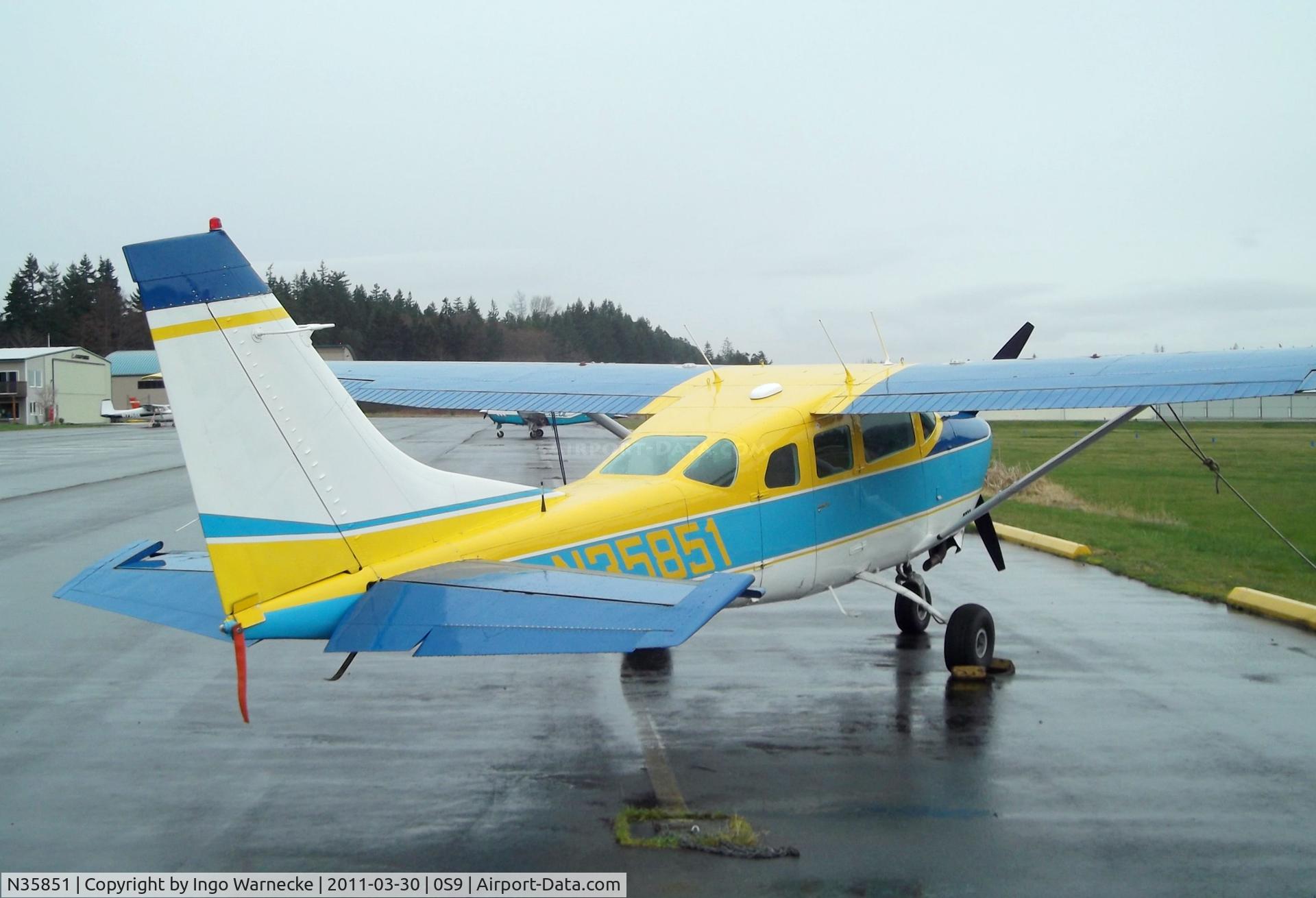 N35851, 1975 Cessna U206F Stationair C/N U20602757, Cessna U206F Stationair at Jefferson County Intl Airport, Port Townsend WA