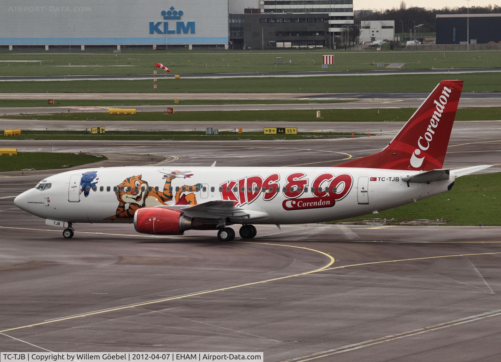 TC-TJB, 1997 Boeing 737-3Q8 C/N 27633/2878, Taxi to the gate of Schiphol Airport