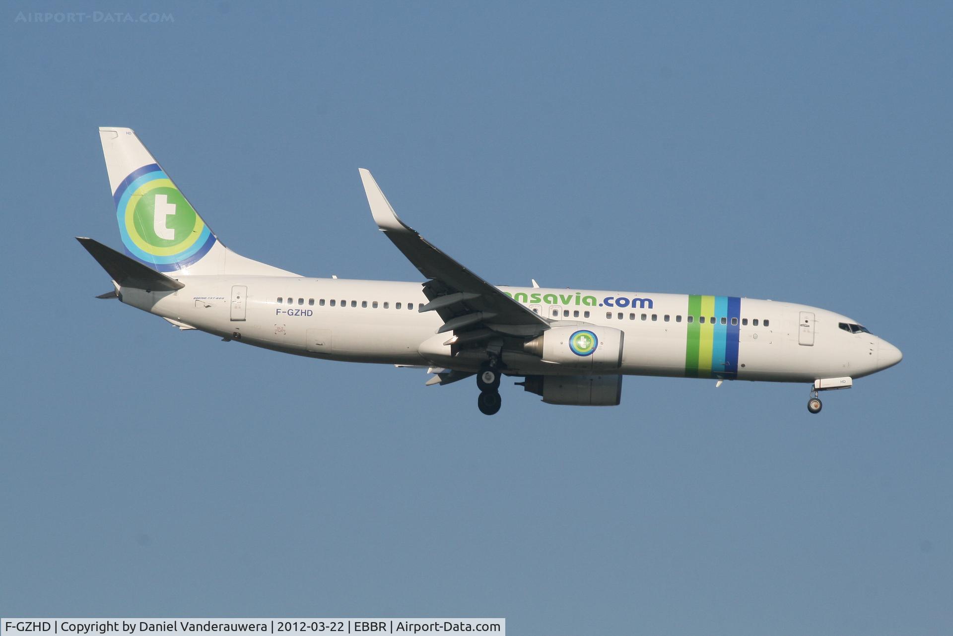 F-GZHD, 2008 Boeing 737-8K2 C/N 29650, Arrival of flight TO1528 to RWY 02