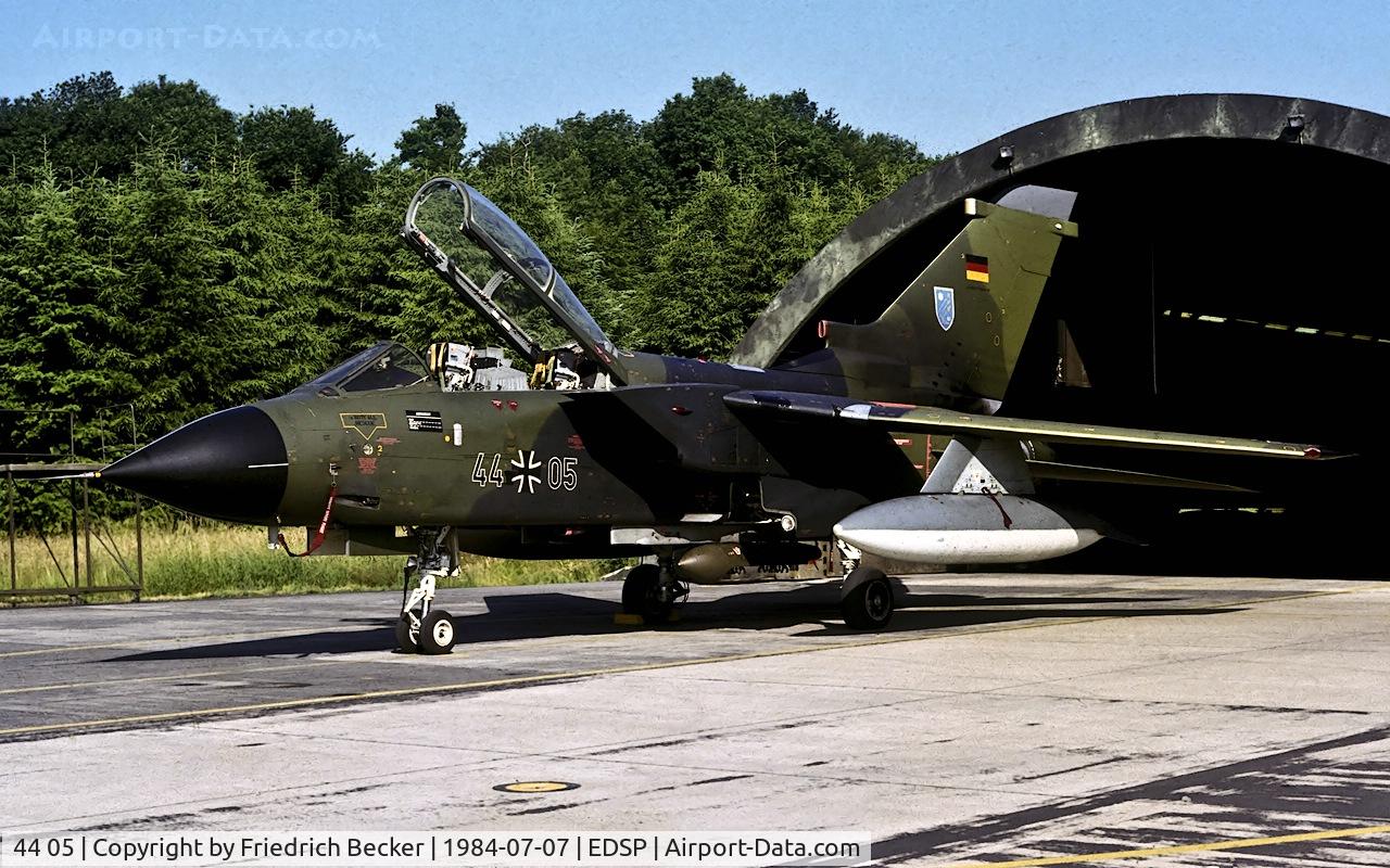 44 05, 1984 Panavia Tornado IDS(T) C/N 270/GT035/4105, static display at Fliegerhorst Pferdsfeld